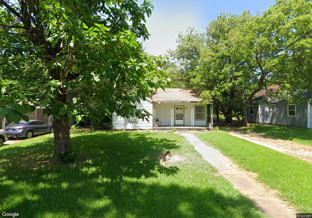 1921 Liberty St, Bonham, TX 75418 - photo 1