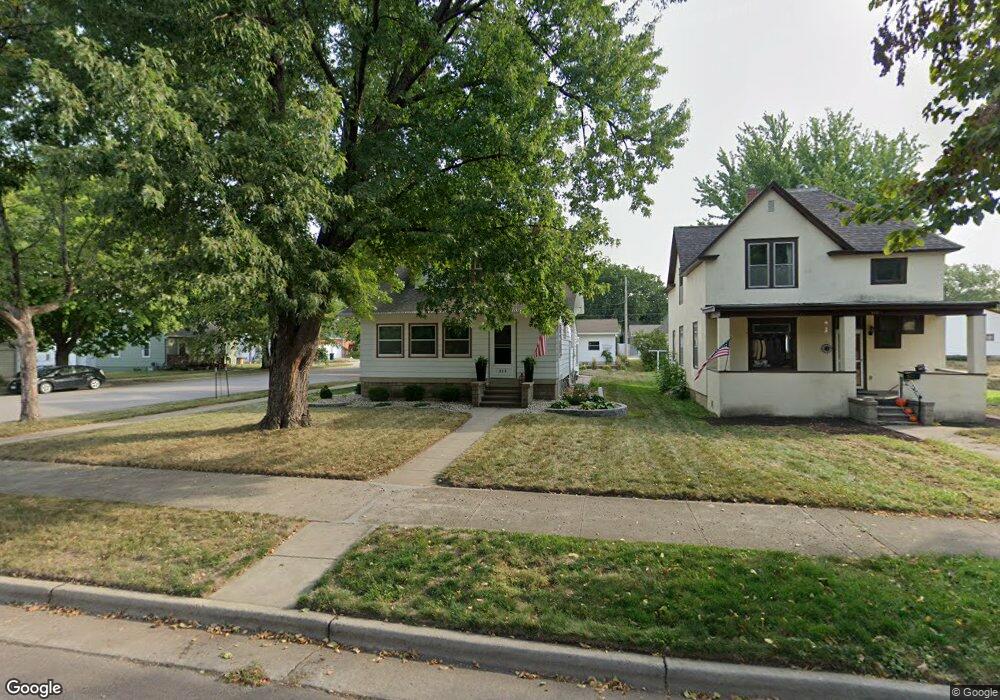 326 N Franklin St, New Ulm, MN 56073 - photo 1