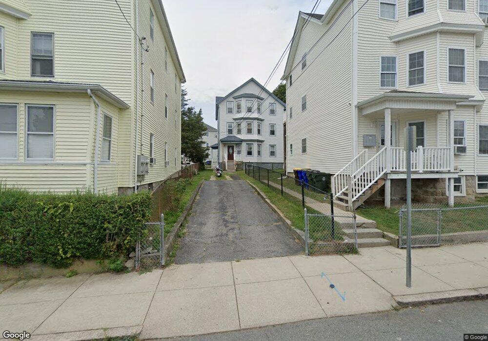 35 Oxford St unit 2, Fall River, MA 02721 - photo 1