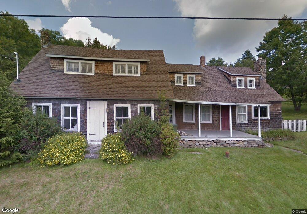 89 Hall Rd, Whitefield, NH 03598 - photo 1