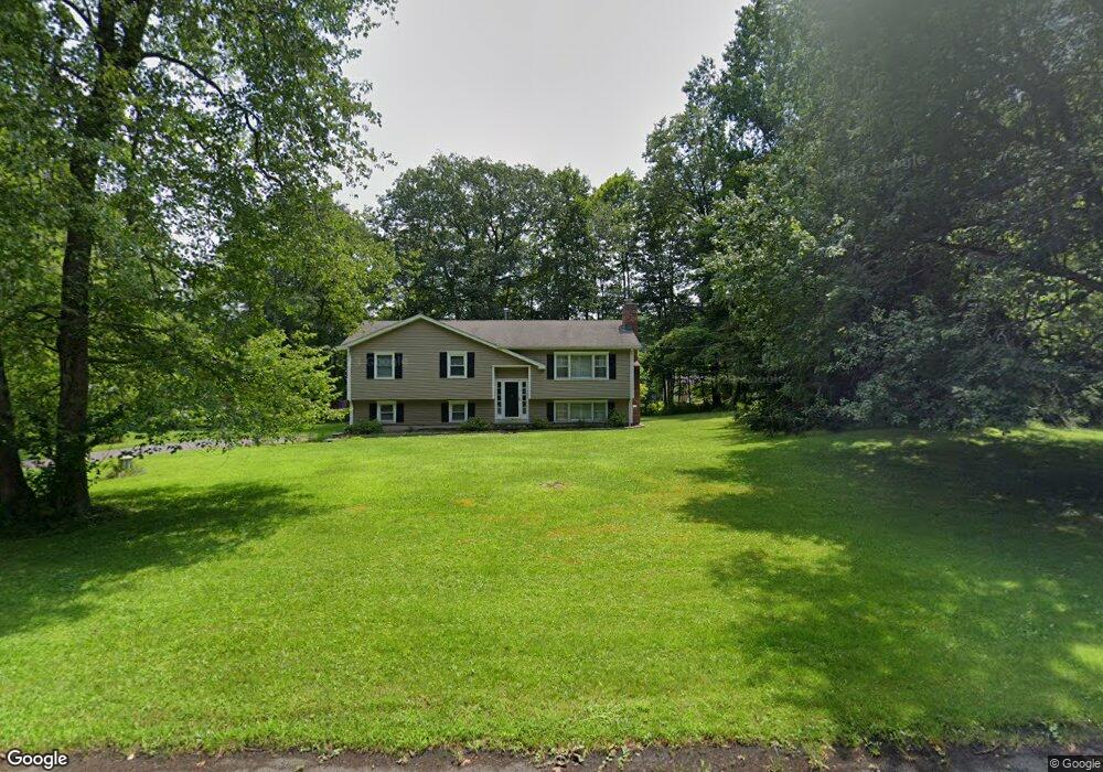 6 Howes Ln, Redding, CT 06896 - photo 1