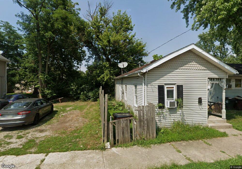 2037 Howard Ave, Middletown, OH 45044 - photo 1