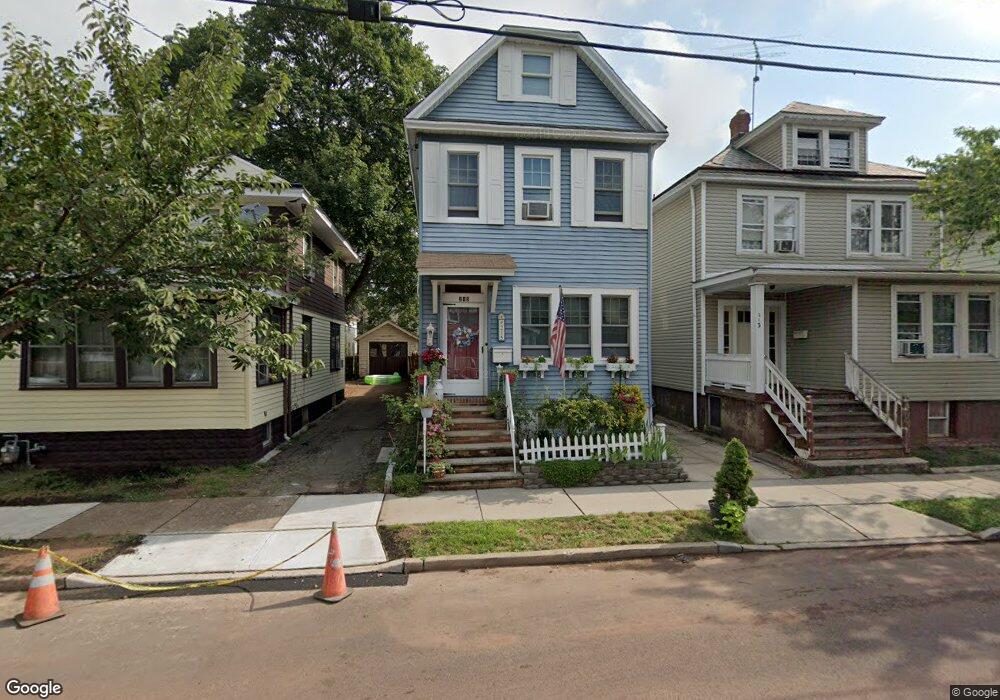 215 Howard St, New Brunswick, NJ 08901 - photo 1