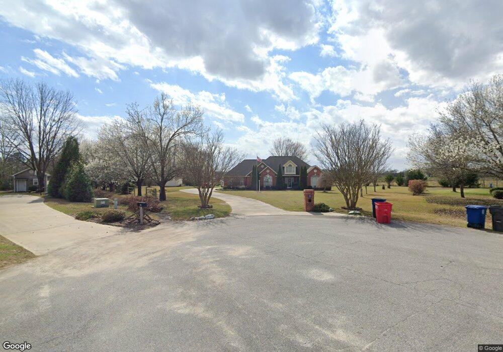 137 Walden Ct, Macon, GA 31216 - photo 1