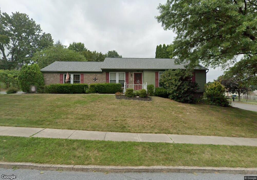 4823 Sweetbrier Dr, Harrisburg, PA 17111 - photo 1