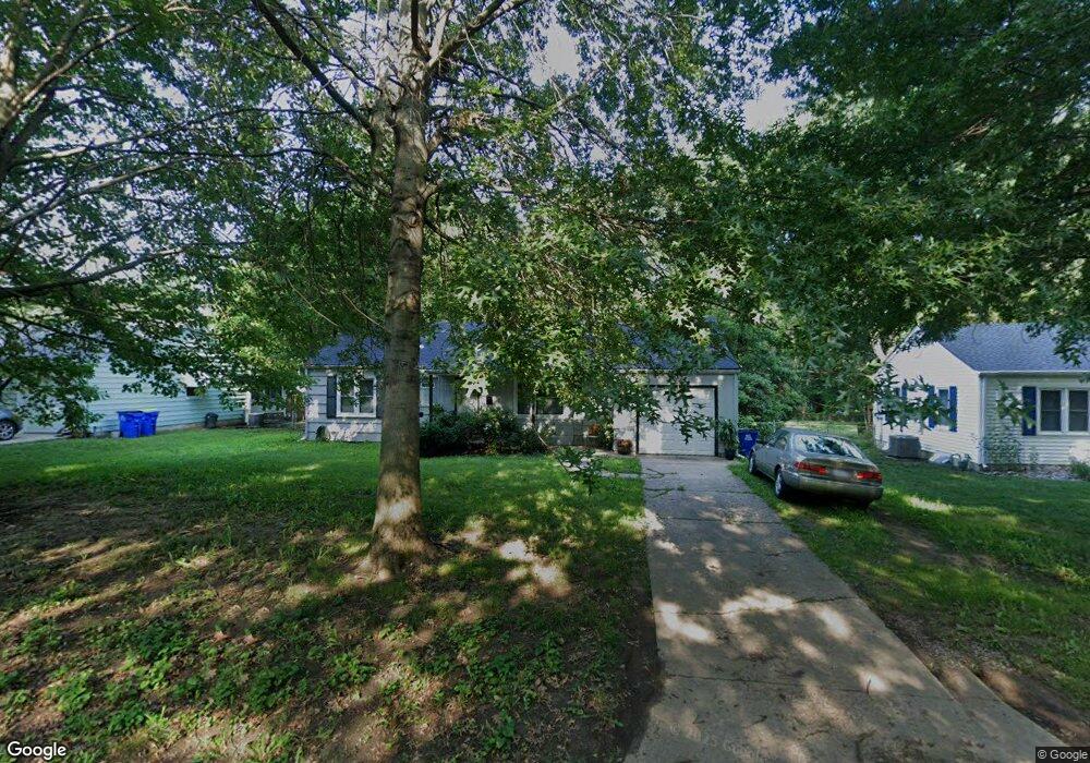 6606 Switzer St, Shawnee, KS 66203 - photo 1