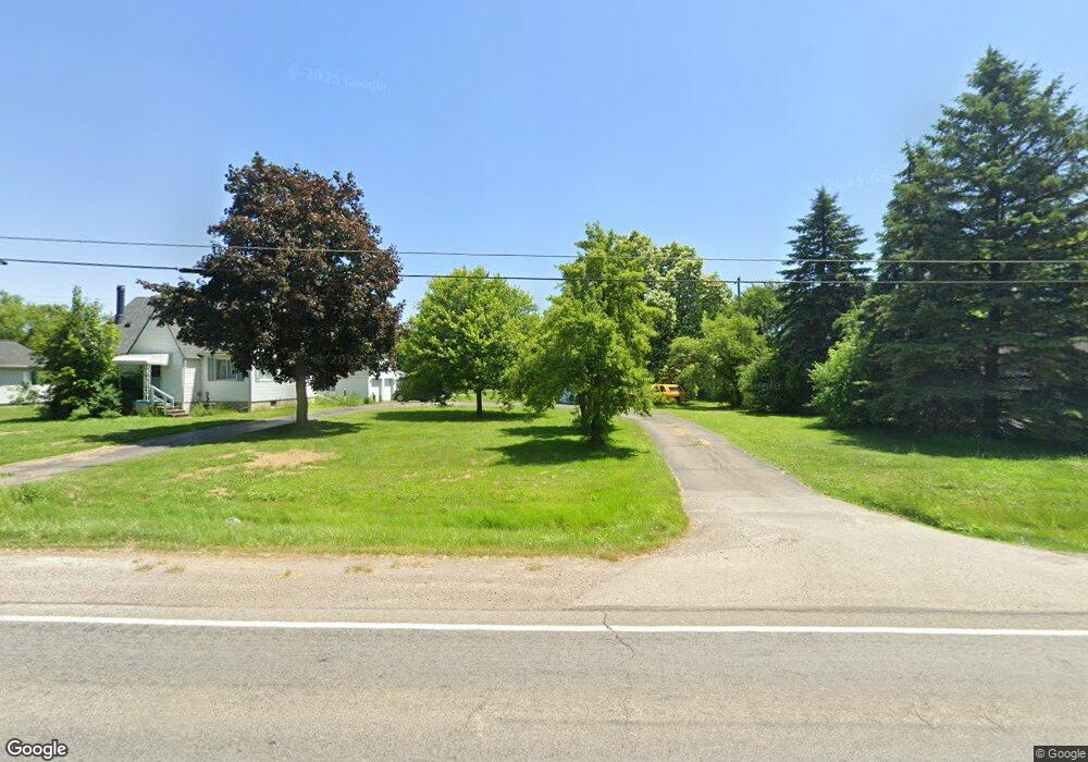 4114 N Irish Rd, Davison, MI 48423 - photo 1