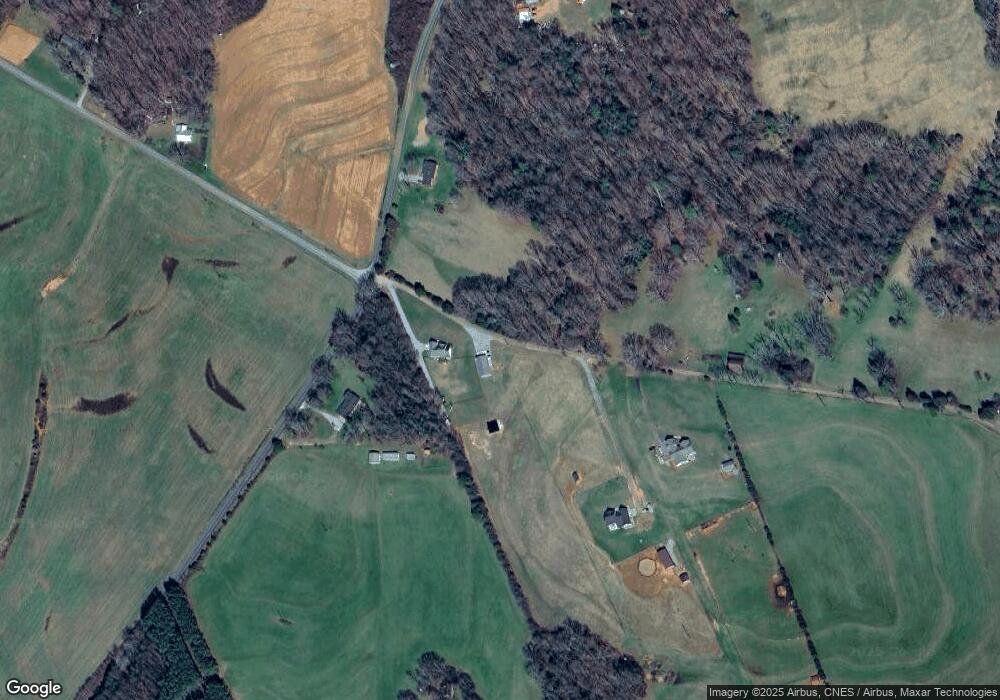 134 Echo Glen Dr, Statesville, NC 28625 - photo 1