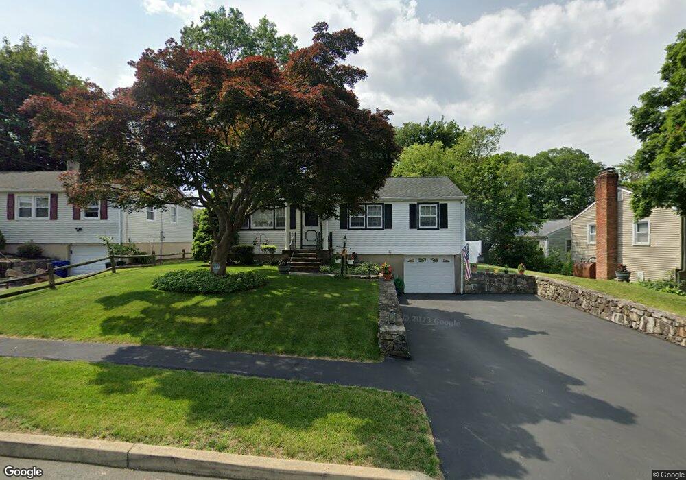 3 Sleepyhollow Dr, Norwalk, CT 06851 - photo 1