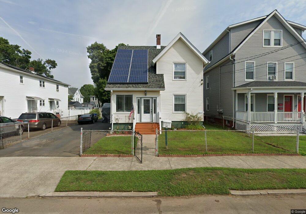 335 Blohm St, West Haven, CT 06516 - photo 1