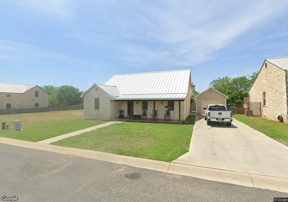 109 Settlement Dr unit 5, Fredericksburg, TX 78624 - photo 1