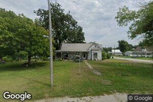105 E 4th St, Braymer, MO 64624