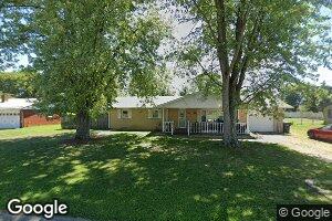 1147 Evelyn St, Taylorsville, IN 47280