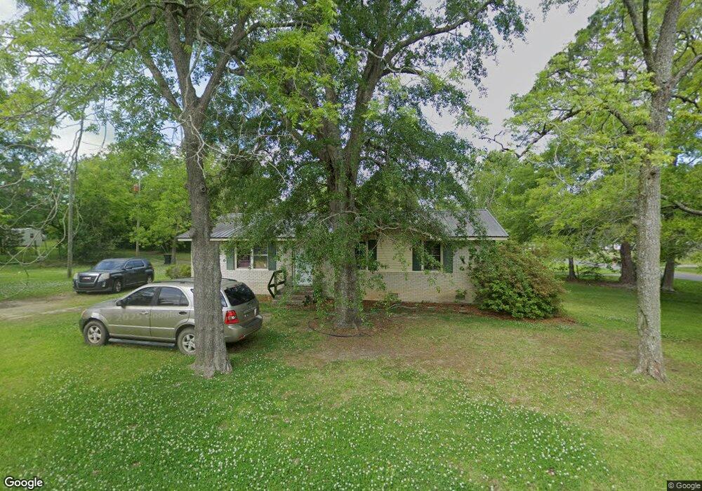 512 N Sheridan St, Fitzgerald, GA 31750 - photo 1