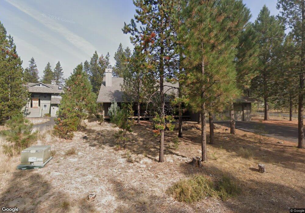 10 Warbler Ln W, Sunriver, OR 97707 - photo 1