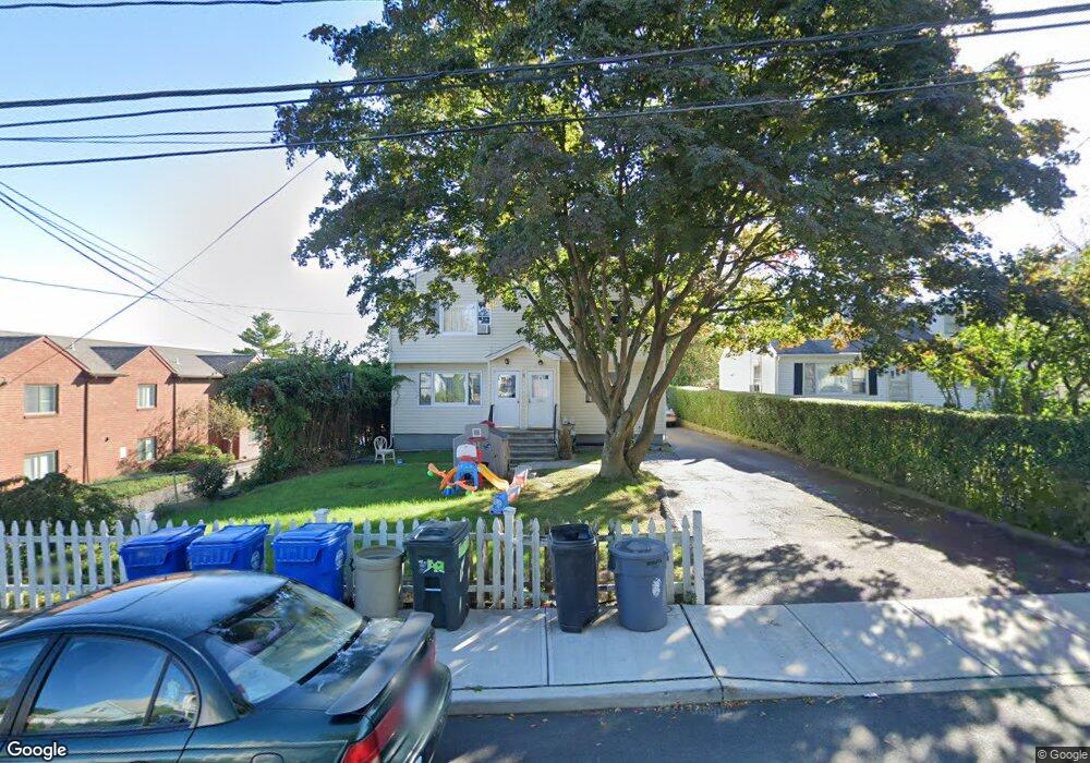 8 Summitt Ave unit 1, Norwalk, CT 06854 - photo 1