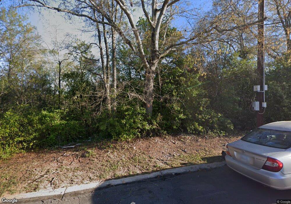 348 Woolfolk St, Macon, GA 31217 - photo 1