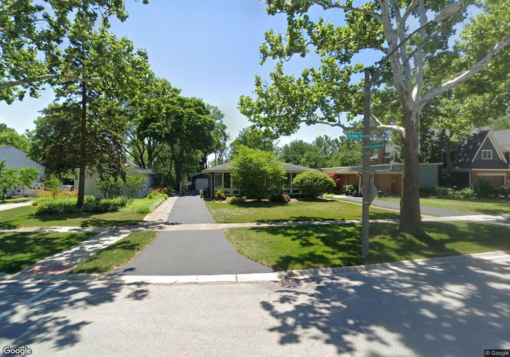 440 E Schiller St, Elmhurst, IL 60126 - photo 1