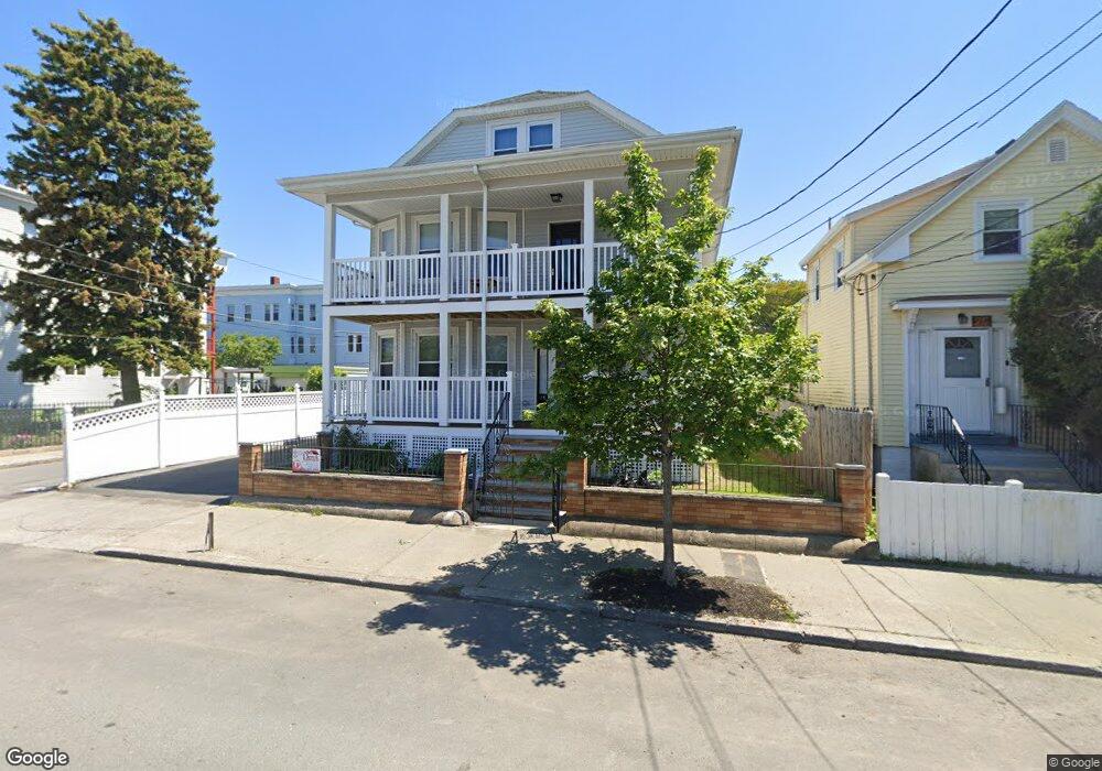 24 Light St unit 2, Lynn, MA 01905 - photo 1