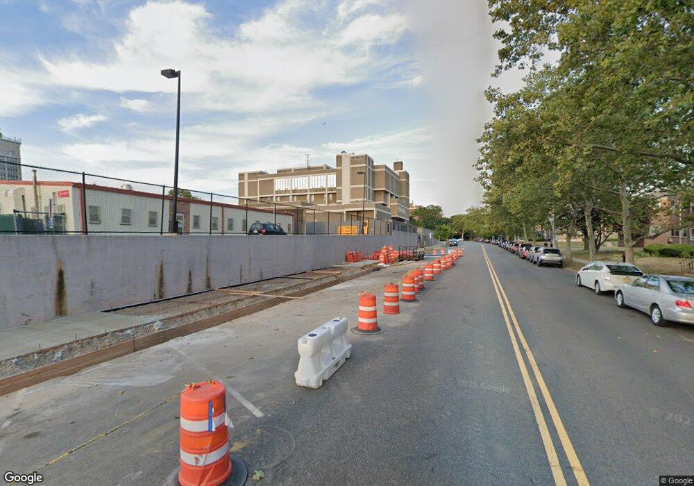 15245 Melbourne Ave, Flushing, NY 11367 - photo 1