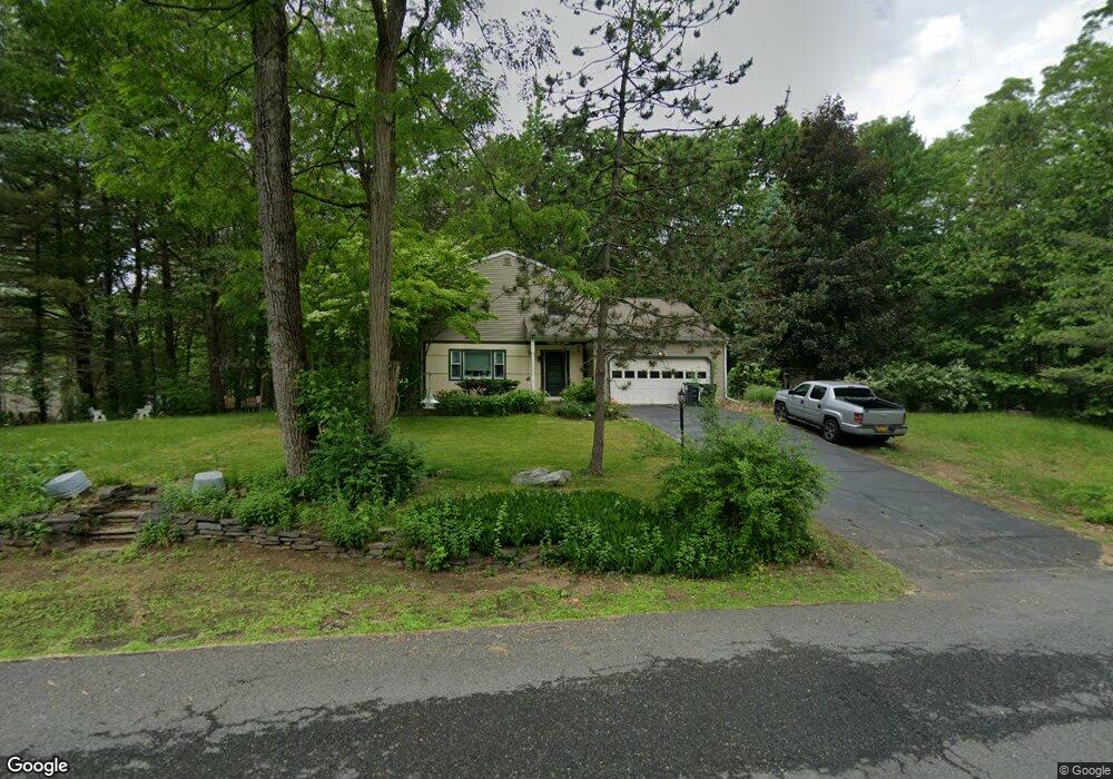 10 Hillview Rd, Schenectady, NY 12303 - photo 1