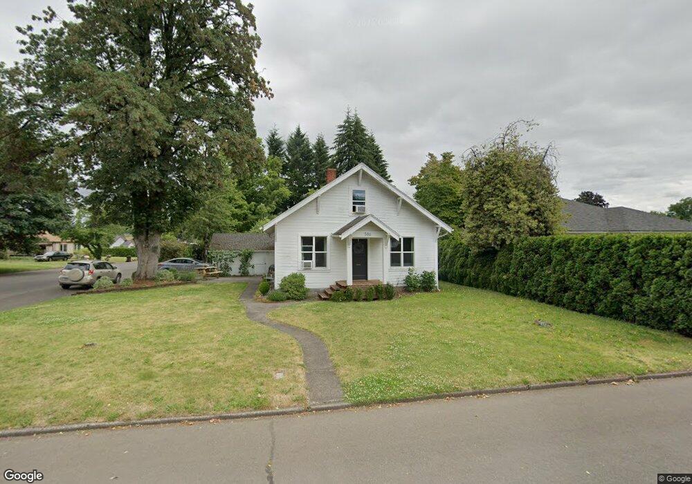 586 N Holly St, Canby, OR 97013 - photo 1