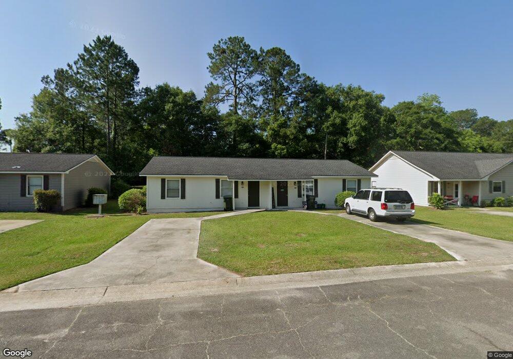 1018 9th Ave SE, Moultrie, GA 31768 - photo 1