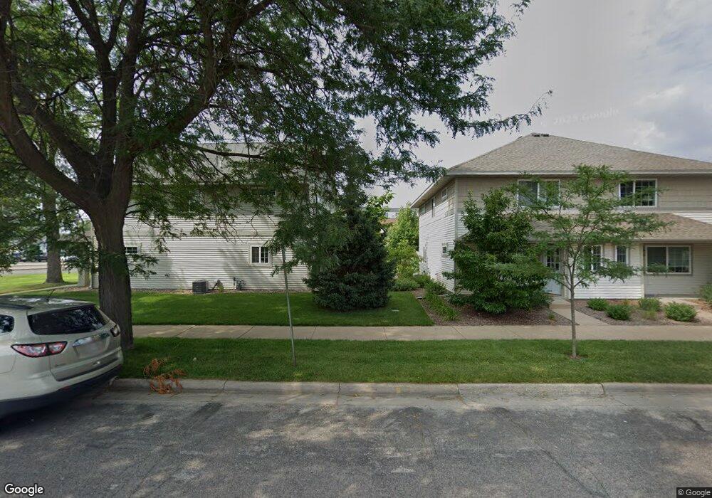 711 Tyler St, La Crosse, WI 54601 - photo 1