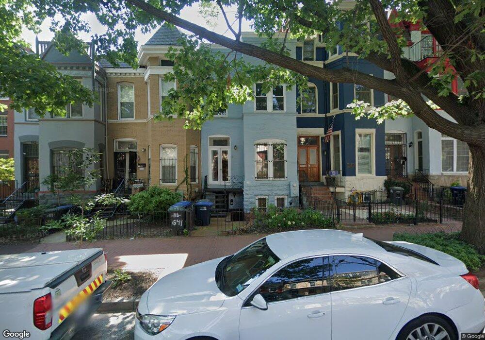 639 8th St NE, Washington, DC 20002 - photo 1