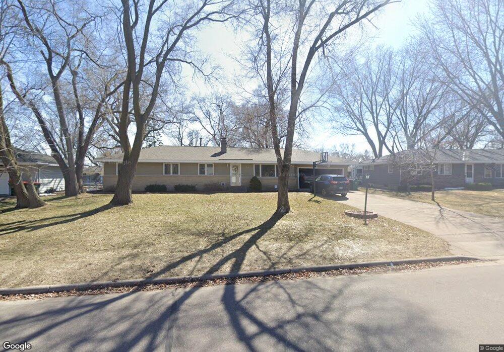 28 102nd Ln NW, Coon Rapids, MN 55448 - photo 1