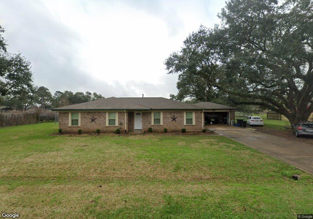 72 Doris Cir N, Alvin, TX 77511 - photo 1