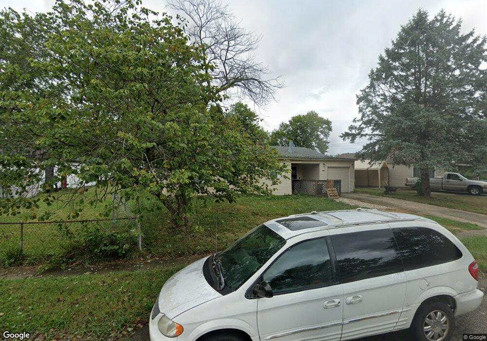 951 Hunter Dr, Plainfield, IN 46168 - photo 1