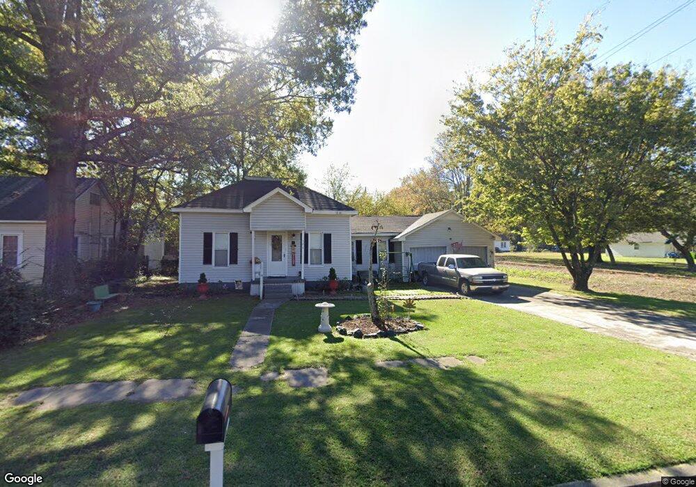 502 E 4th St, Stuttgart, AR 72160 - photo 1