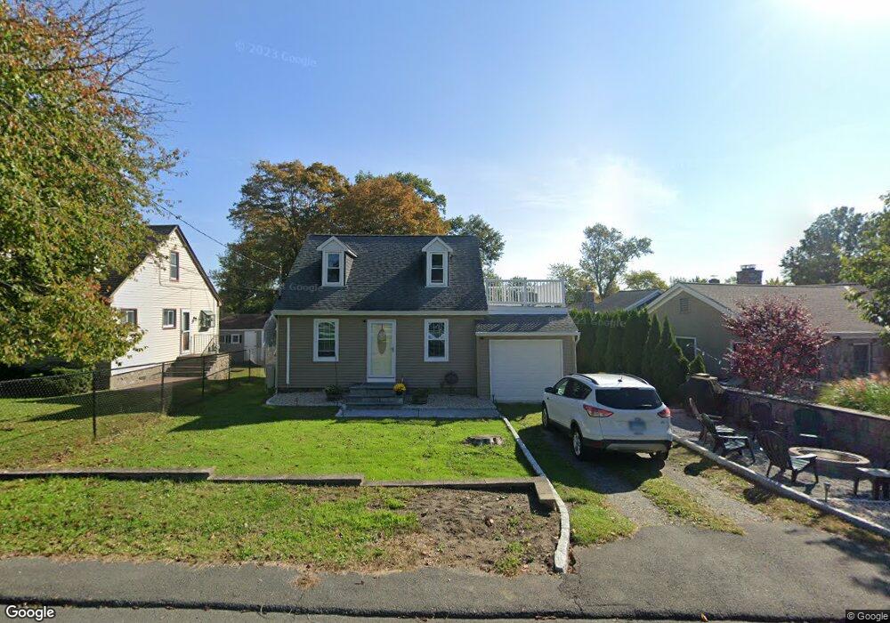 4 Hampton Rd, New Fairfield, CT 06812 - photo 1