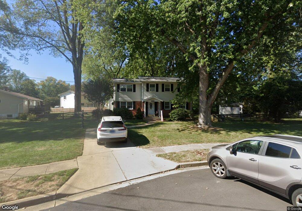 2634 Skidmore Cir, Vienna, VA 22180 - photo 1