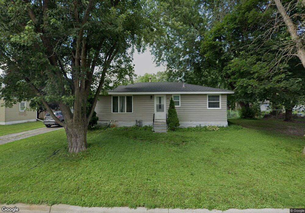 1122 Plainview Ln, Albert Lea, MN 56007 - photo 1