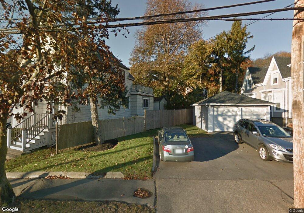 44 Essex St unit 2, Swampscott, MA 01907 - photo 1