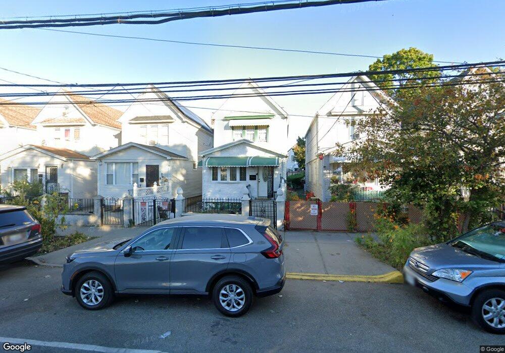 14725 111th Ave, Jamaica, NY 11435 - photo 1