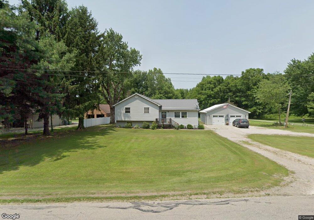 4259 Creek Rd, Conneaut, OH 44030 - photo 1