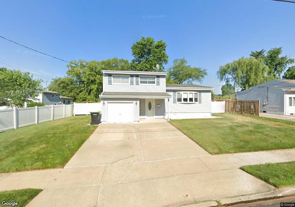 39 Carole Place, Old Bridge, NJ 08857 - photo 1