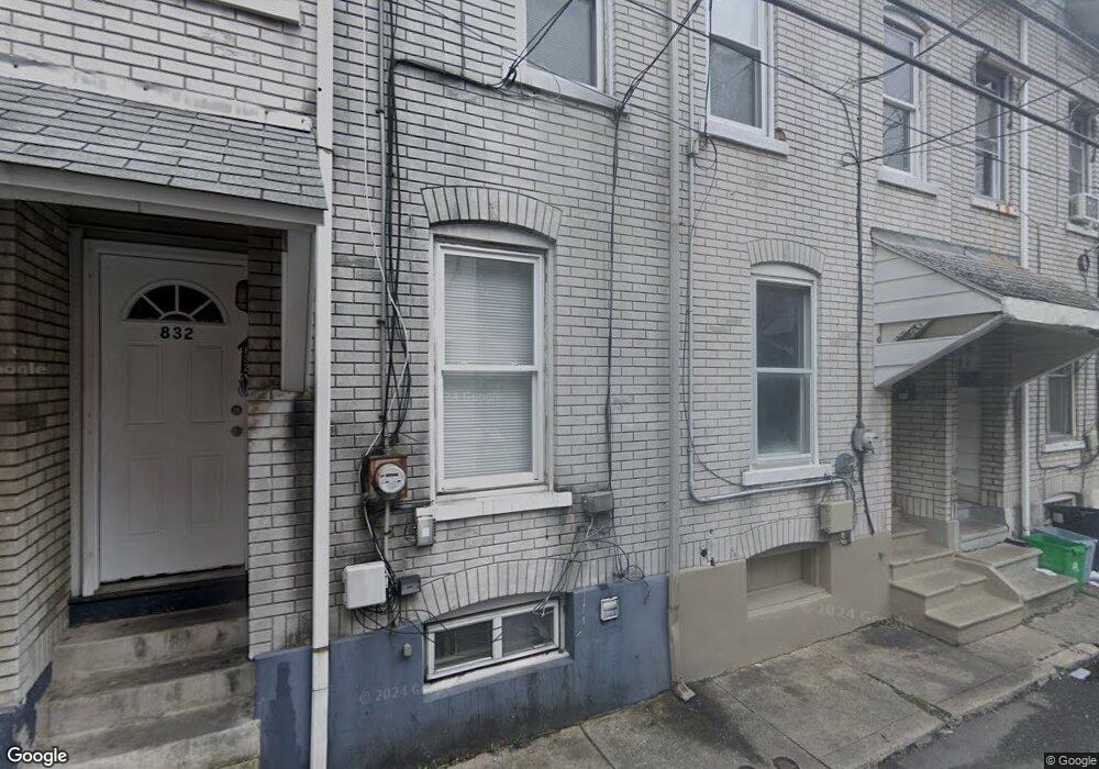 834 Elliger St, Allentown, PA 18102 - photo 1