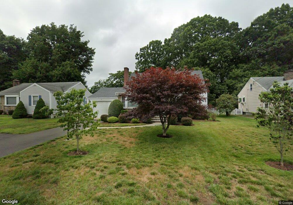 39 Richmond Hill Rd, Norwalk, CT 06854 - photo 1