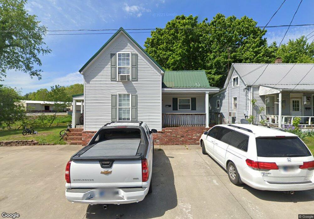 322 W Chestnut St, Corydon, IN 47112 - photo 1