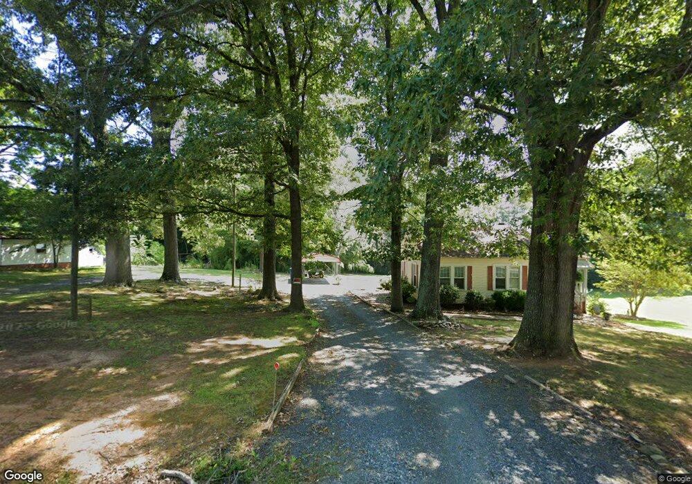 805 Nc Hwy 22 S, Ramseur, NC 27316 - photo 1