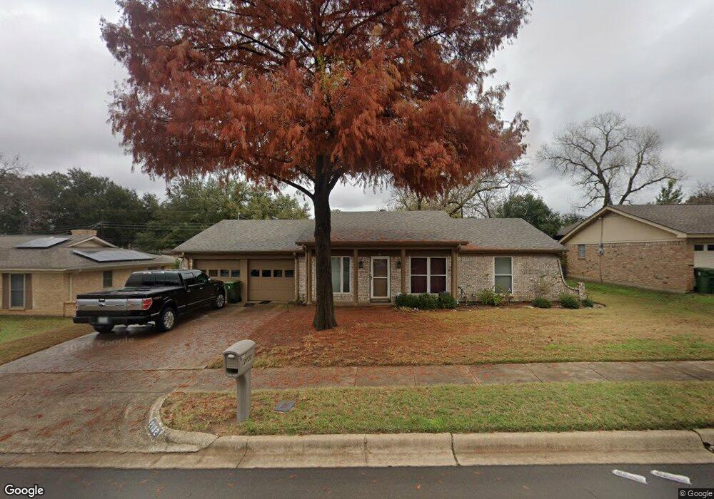 2132 Hurstview Dr, Hurst, TX 76054 - photo 1