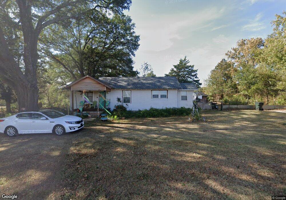 1214 S Seminole Ave, Okmulgee, OK 74447 - photo 1