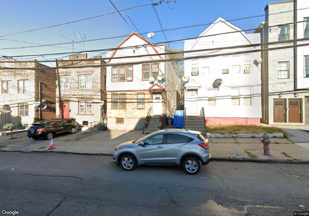 320 Danforth Ave, Jersey City, NJ 07305 - photo 1