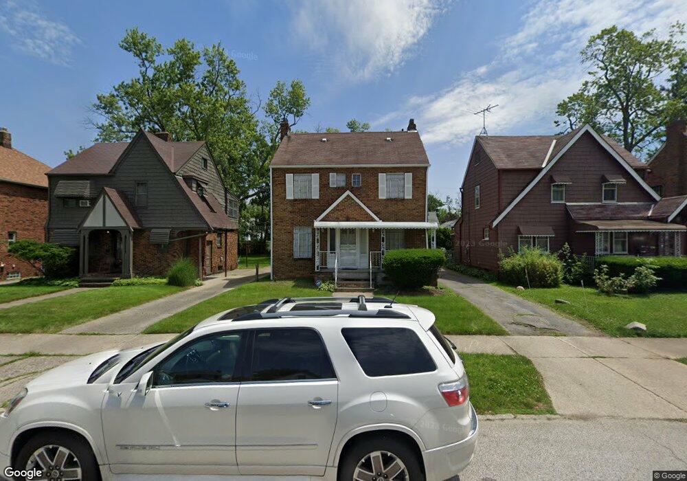 5235 Philip Ave, Maple Heights, OH 44137 - photo 1