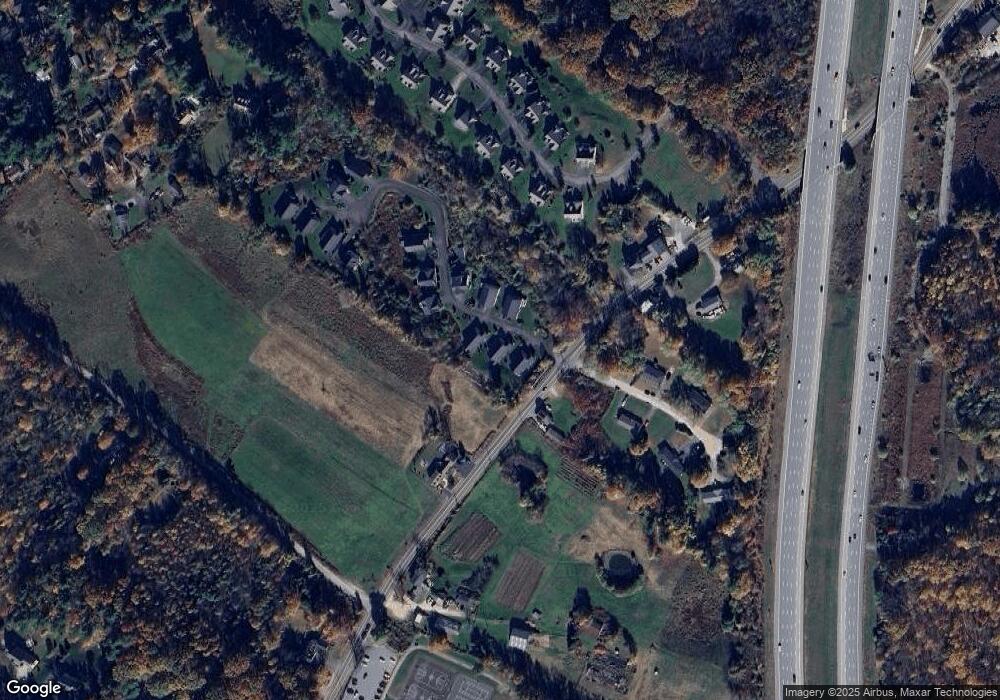 3 Chadwick Cir unit 3, Windham, NH 03087 - photo 1