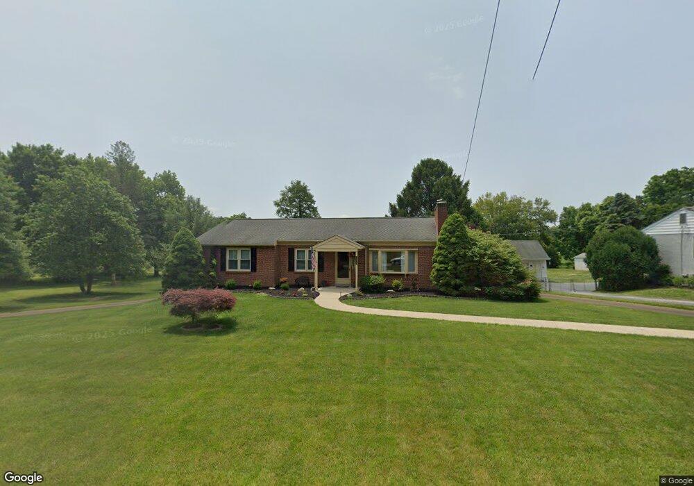 258 E Doe Run Rd, Kennett Square, PA 19348 - photo 1